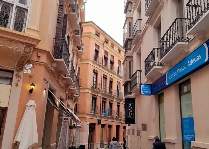 Beautiful flat with balcony&wifi in Málaga Center